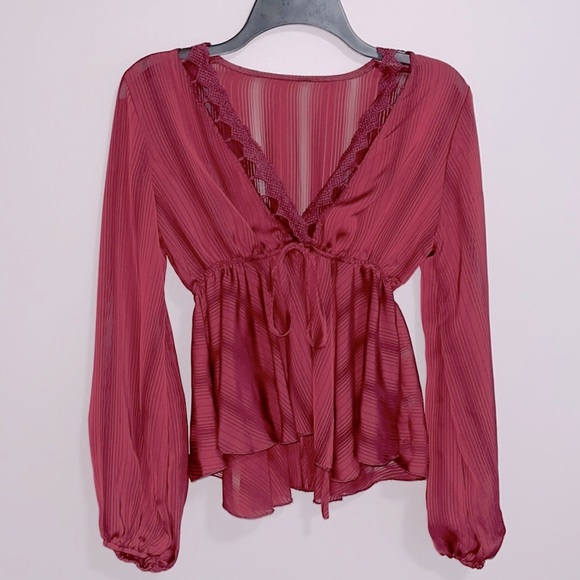 Red Lace Babydoll Lantern Sleeve Embroidered Blouse NWT Small - Picture 6 of 10